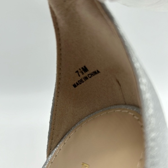 1908- Pelle Moda Platform Heels Women’s Sandals Size 7.5 NWT - Picture 9 of 10